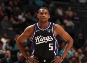 开云体育官网-湖人B队爆冷热火，福克斯绝境逆转的简单介绍