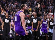 开云体育下载-奇才绝杀加拿大男篮，萨博尼斯惊艳世界