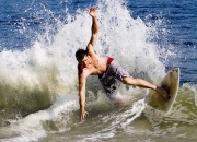 开云体育-维尼修斯一剑封喉！马竞鏖战那不勒斯，关键进球定乾坤