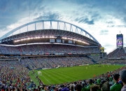 开云APP-F1新赛季揭幕战之夜，当赛道轰鸣遇见欧文的关键时刻