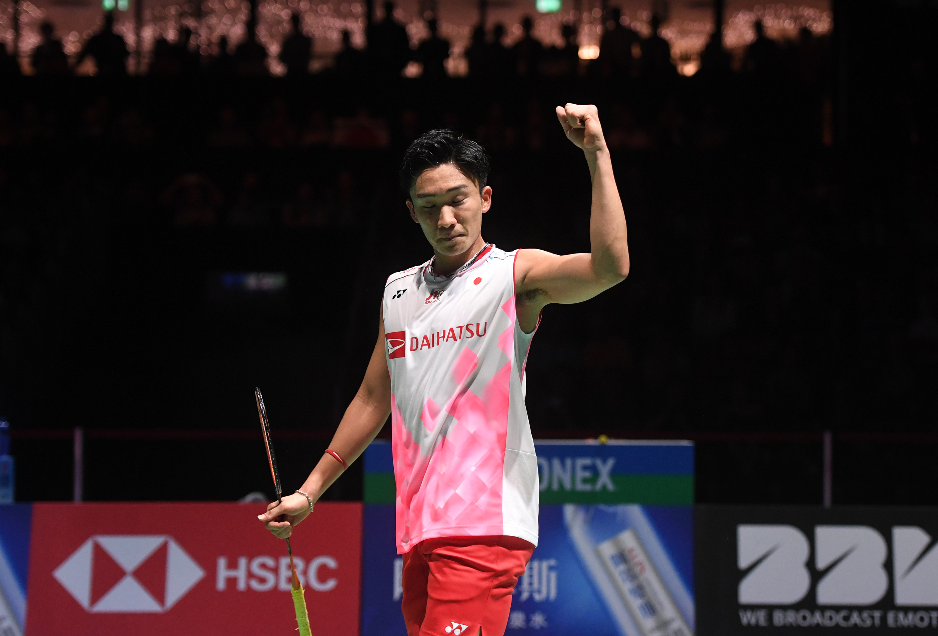 韩国羽毛球队绝杀英格兰羽毛球队,桃田贤斗高光表现的简单介绍 韩国羽毛球队绝杀英格兰羽毛球队,桃田贤斗高光表现的简单介绍