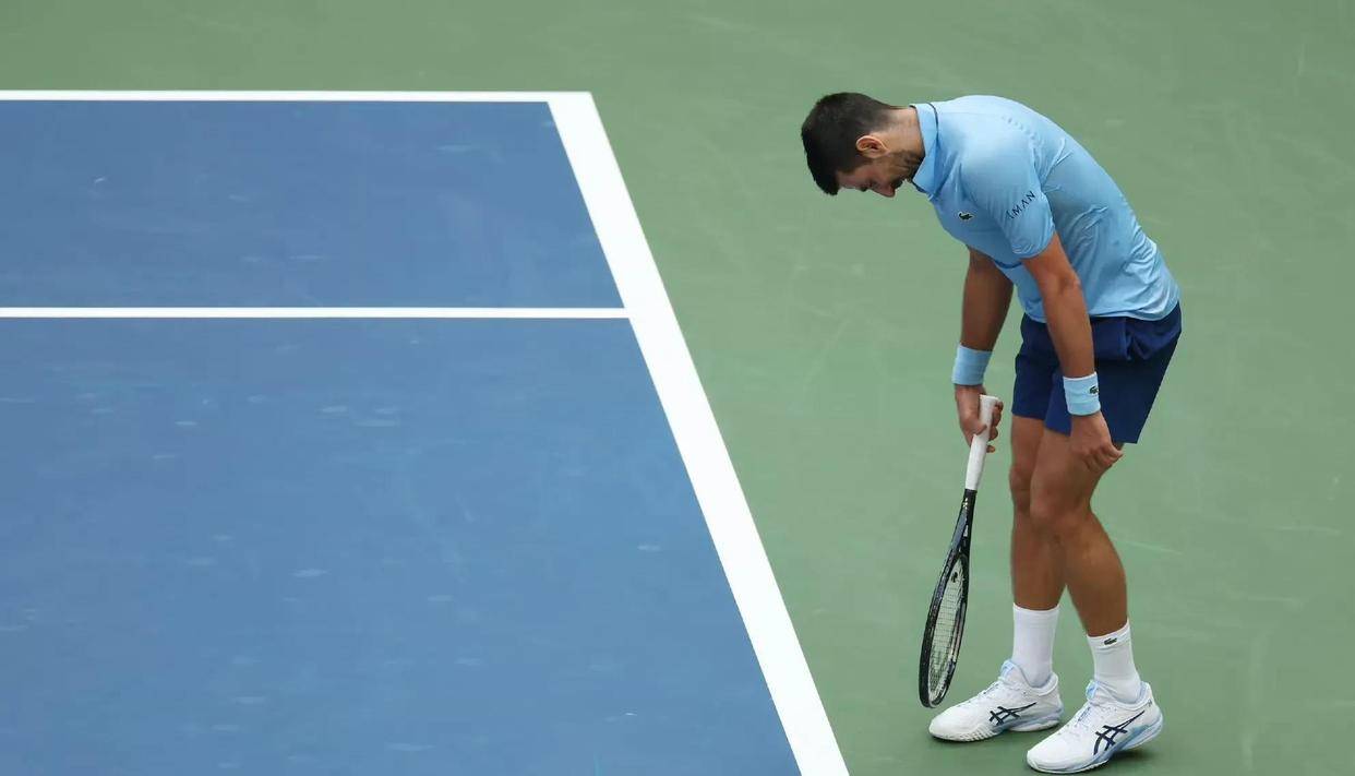 西班牙网球队翻盘美国网球队,德约科维奇高光表现的简单介绍 西班牙网球队翻盘美国网球队,德约科维奇高光表现的简单介绍