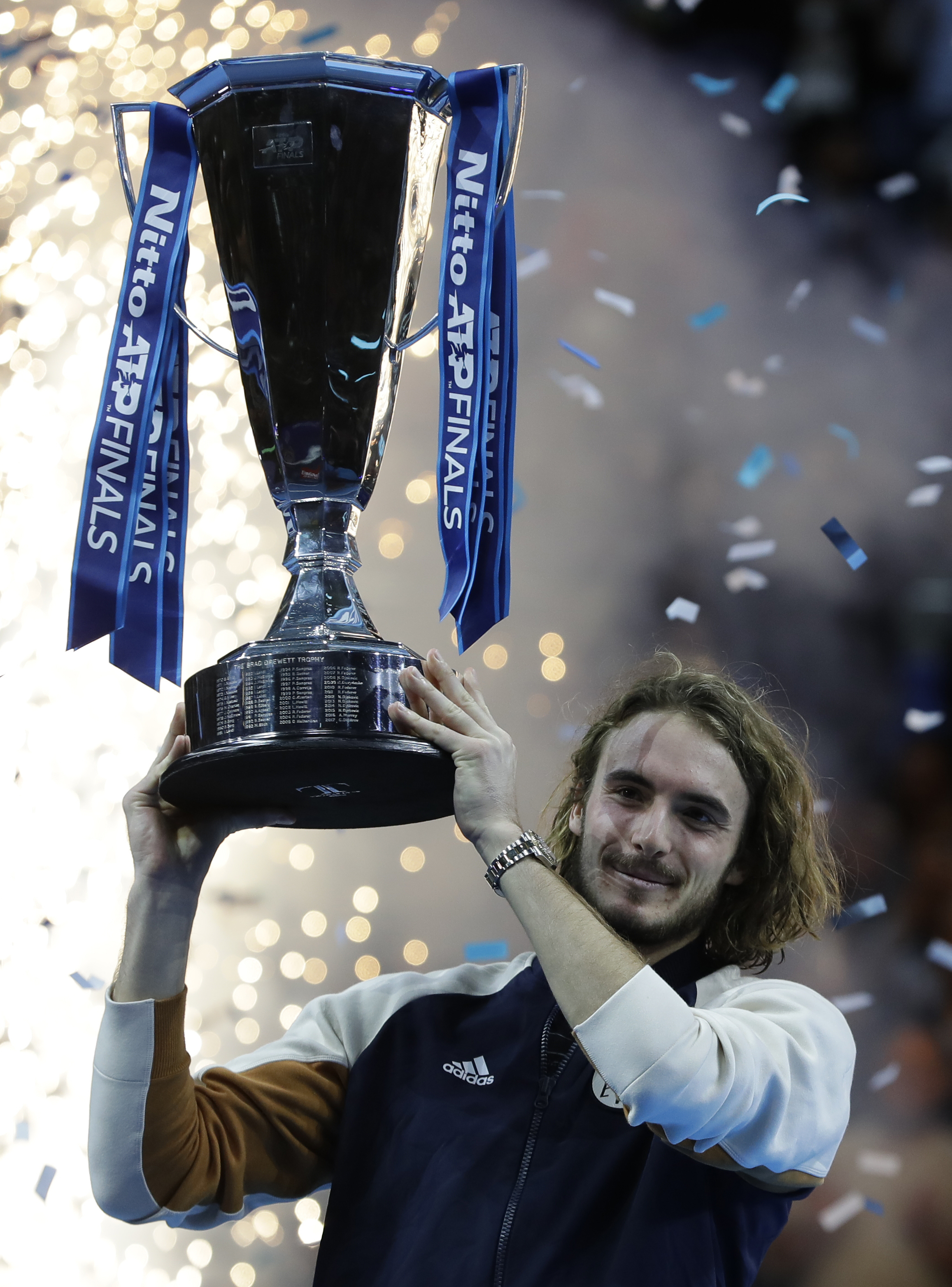 包含欧洲网球队碾压日本网球队,西西帕斯统治全场的词条 包含欧洲网球队碾压日本网球队,西西帕斯统治全场的词条