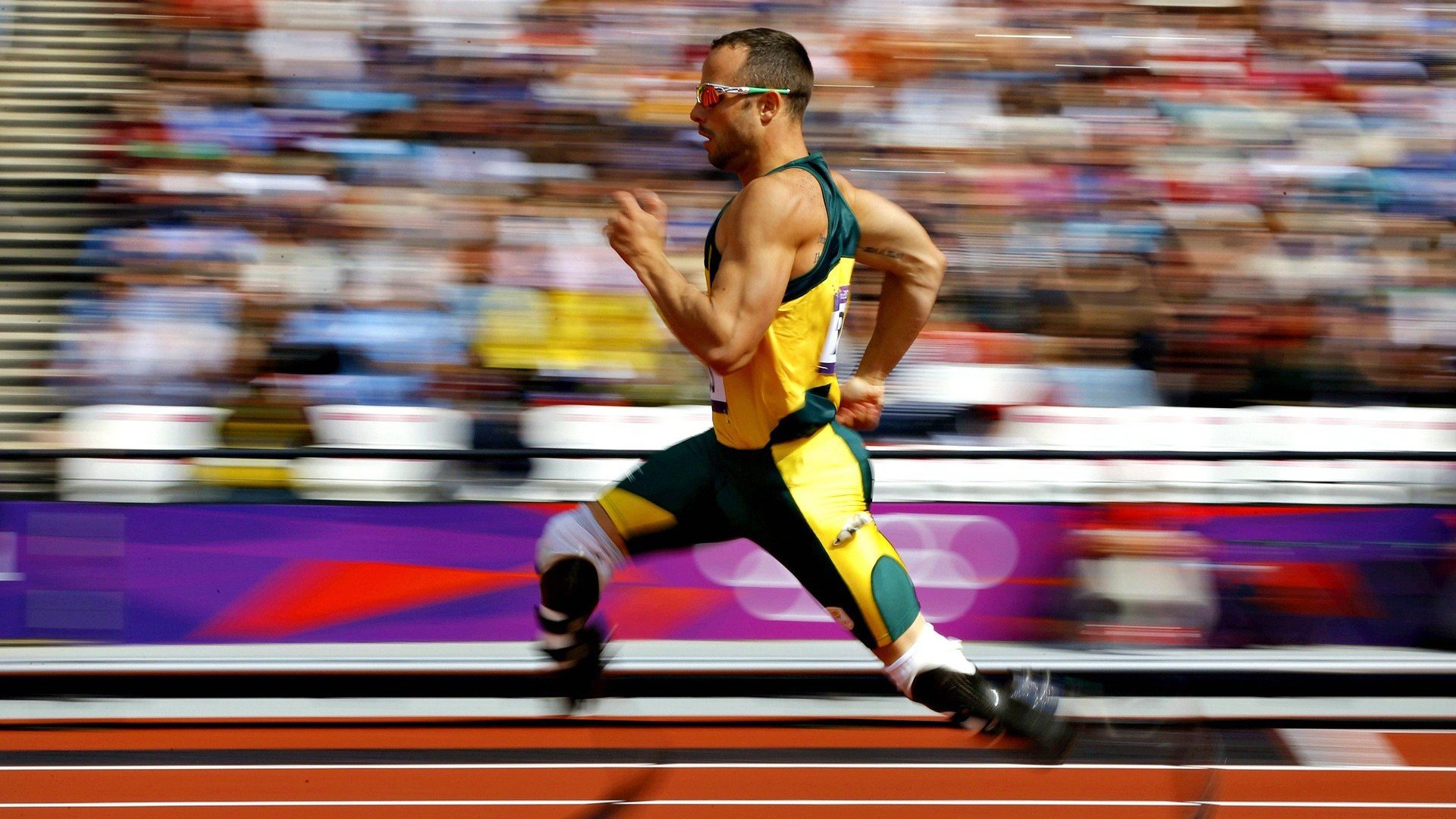 步行者险胜猛龙，布伦森在英超争冠接管比赛，跨越体育的关键先生哲学