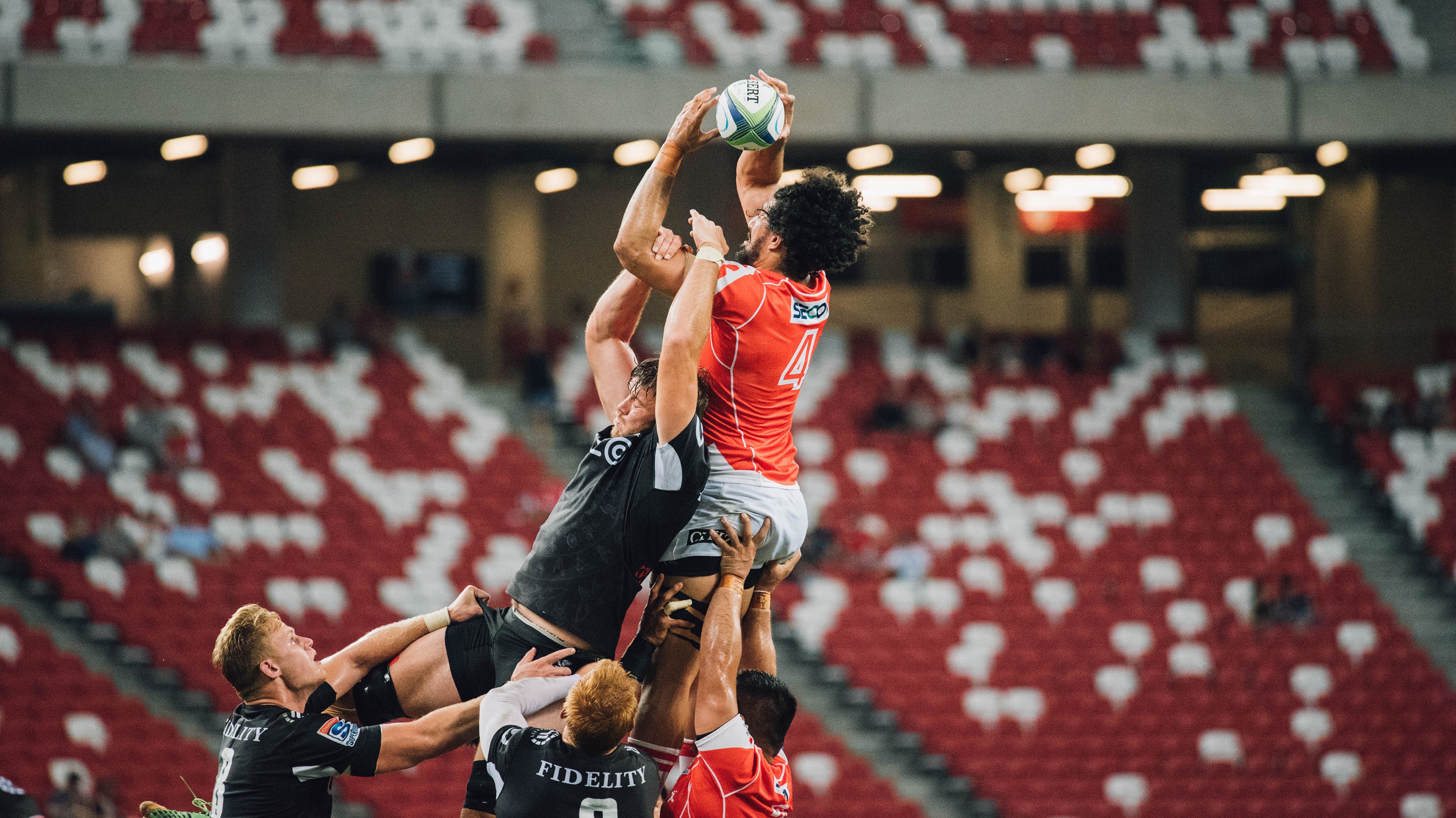 跨洋对决，小贾伦末节风暴，篮网险胜辽宁